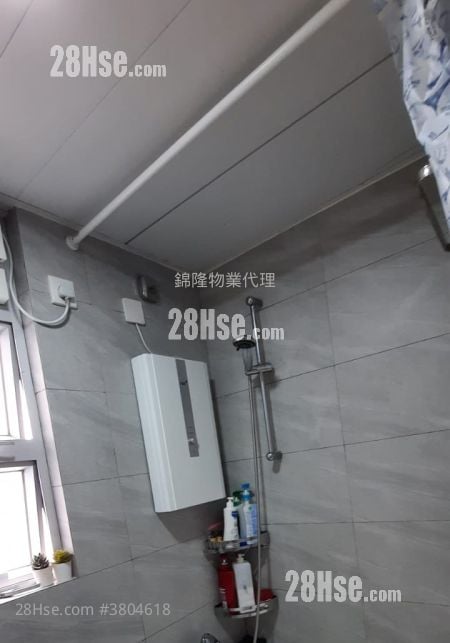 Sunshine Plaza Rental 2 Bedrooms , 1 Bathroom 357 ft²