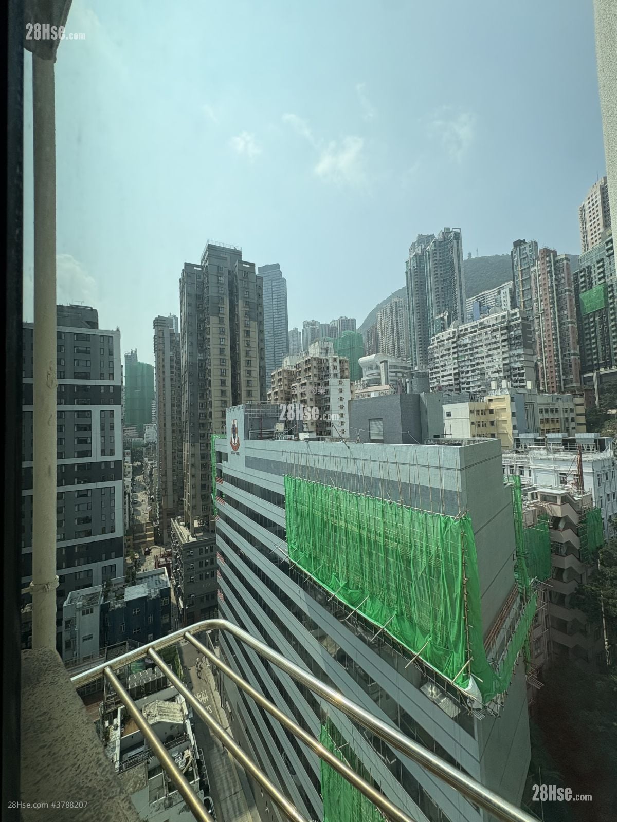 环球大厦 售盘 开放式间隔 , 1 浴室 215 平方尺