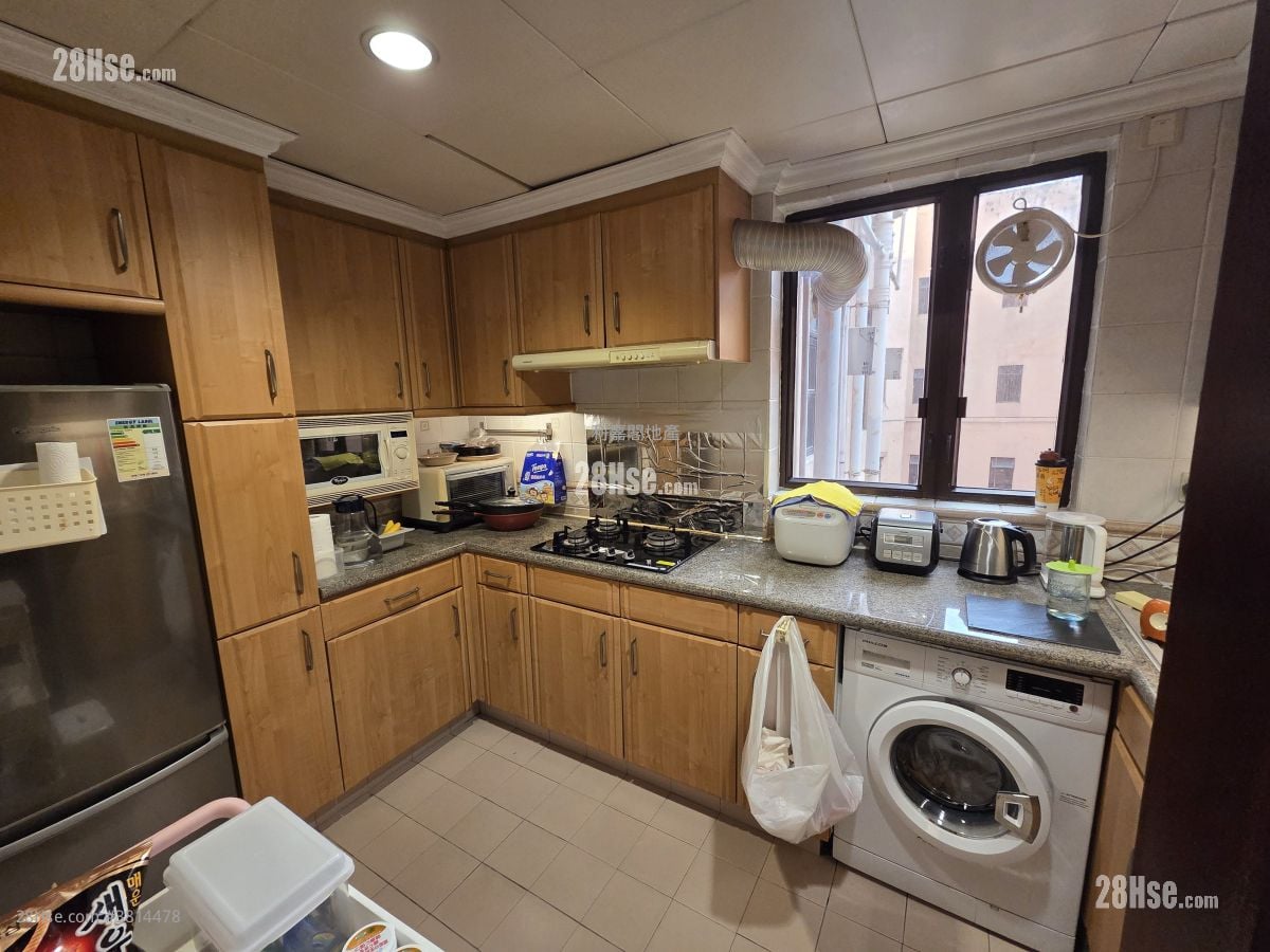 大埔宝马山 售盘 3 房 , 2 浴室 942 平方尺