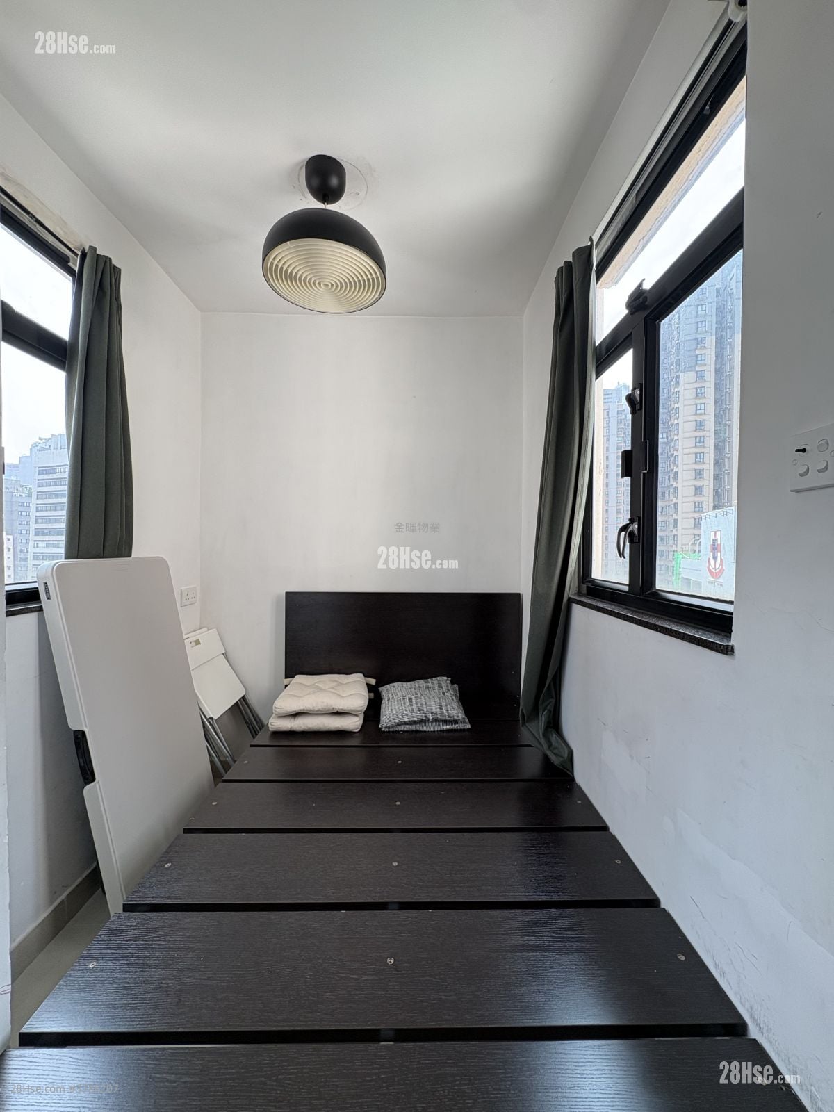 环球大厦 售盘 开放式间隔 , 1 浴室 215 平方尺