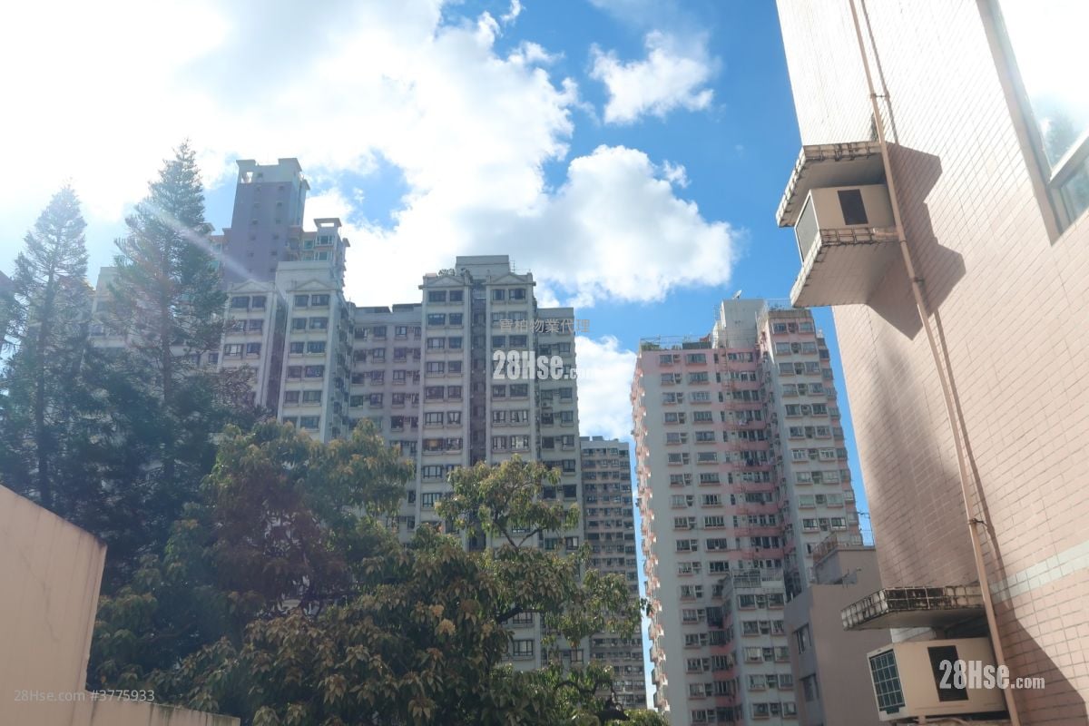 Jade Lotus Garden Sell 2 Bedrooms , 1 Bathroom 330 ft²