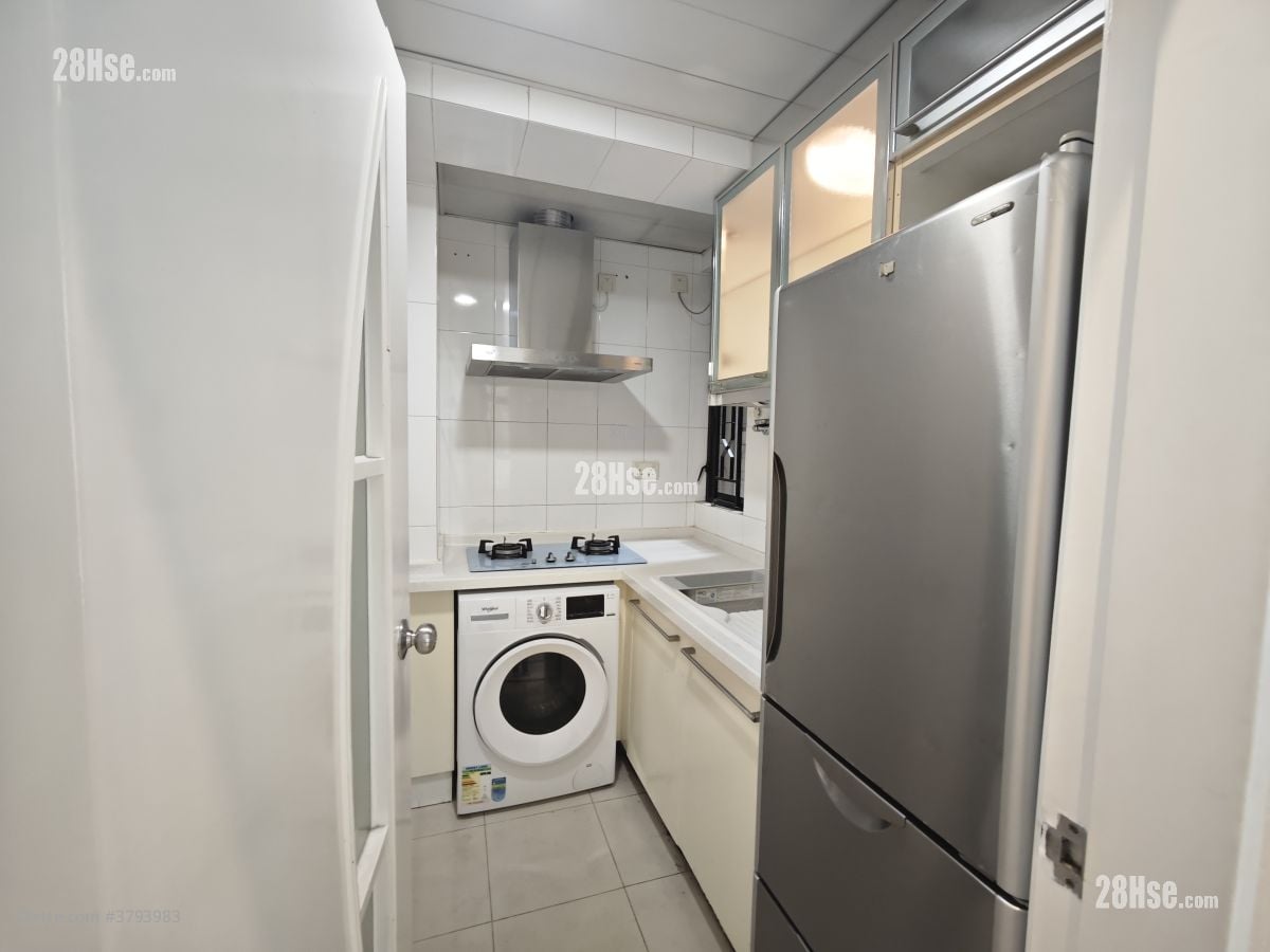 Grand Seaview Heights Sell 2 Bedrooms , 1 Bathroom 356 ft²