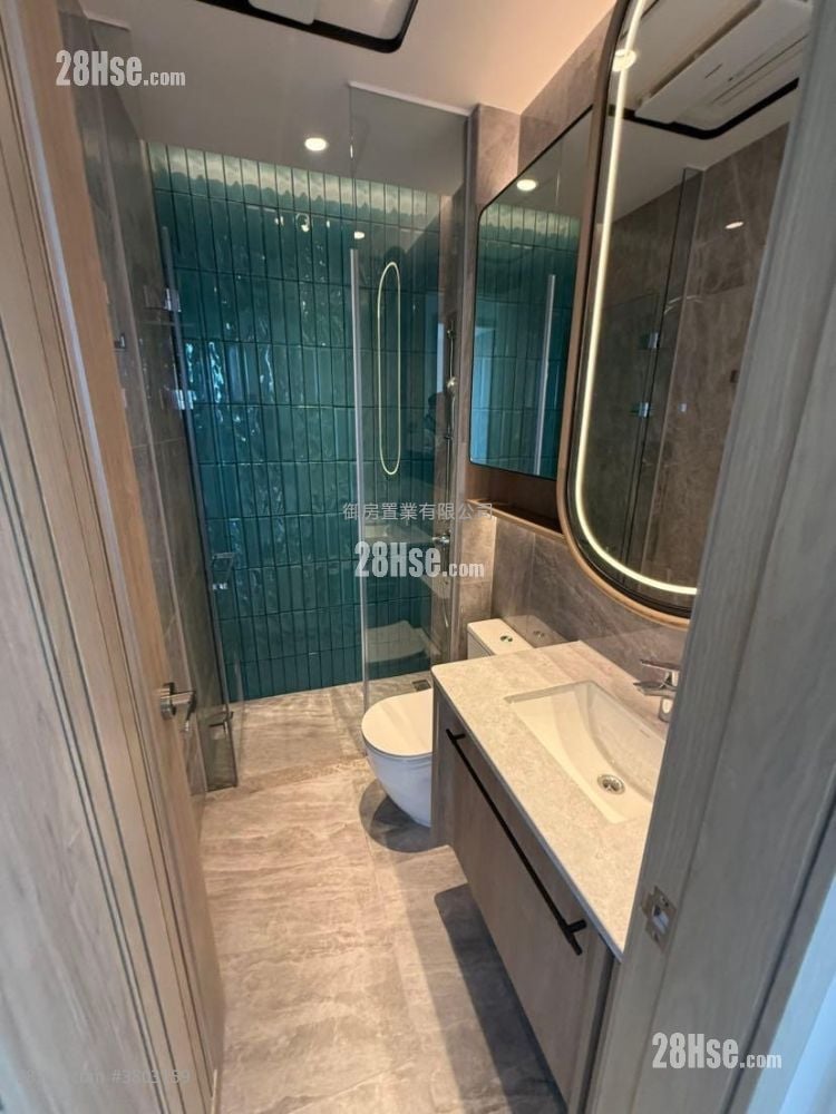 朗天峰 租盘 403 平方尺