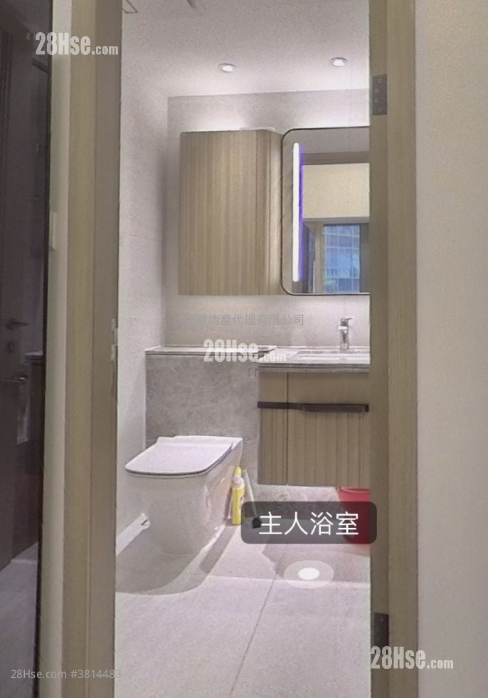 朗涛 租盘 1 房 394 平方尺