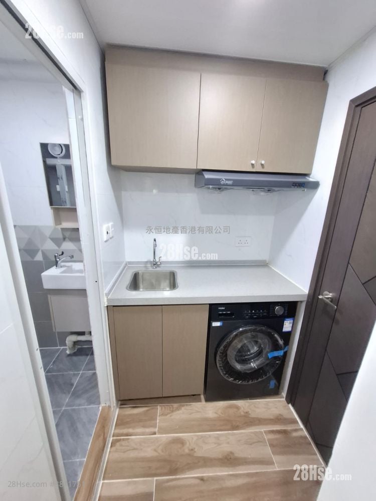 Chinese Mansion Rental 1 Bedroom , 1 Bathroom 230 ft²