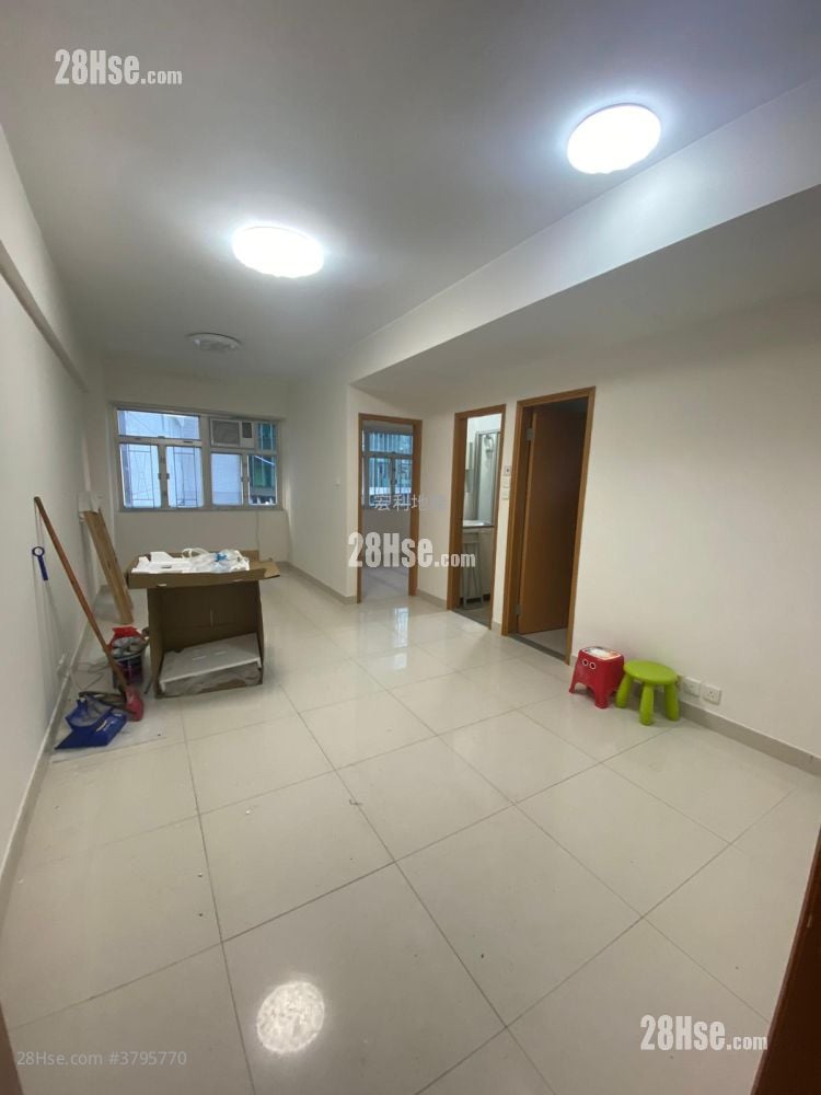 华泰大厦 租盘 2 房 , 1 浴室 367 平方尺