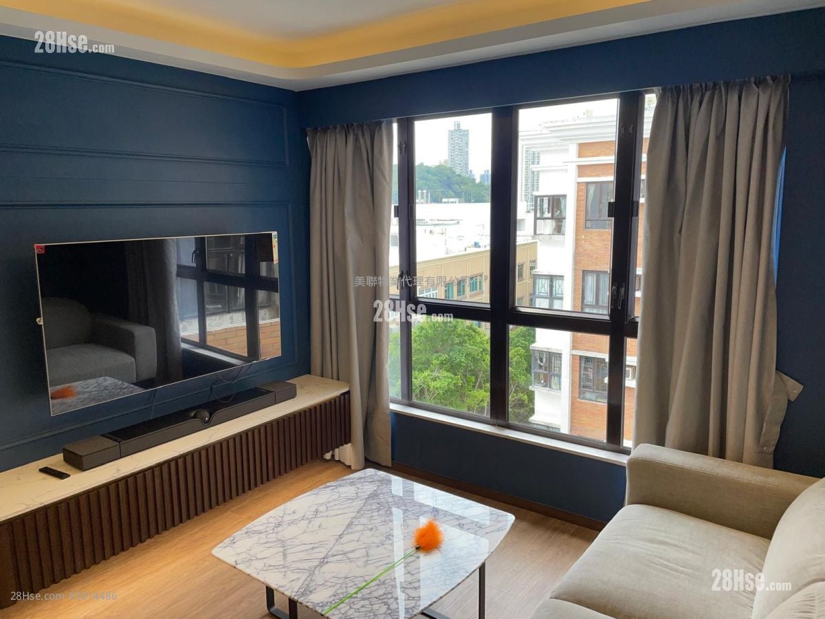 Parc Oasis Sell 2 Bedrooms , 2 Bathrooms 566 ft²