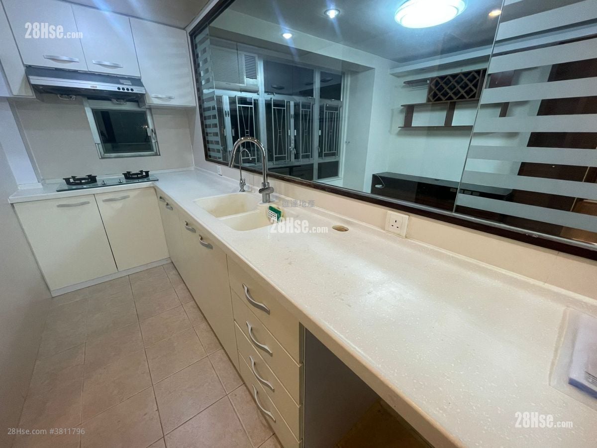 美孚新邨 租盘 863 平方尺