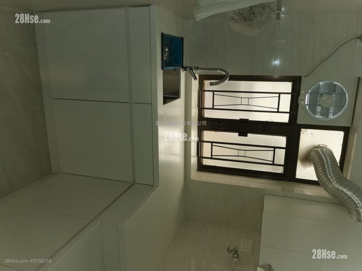 隔田村 租盘 3 房 , 1 浴室 700 平方尺