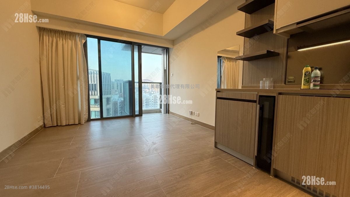 Lime Gala Sell Studio , 1 Bathroom 290 ft²