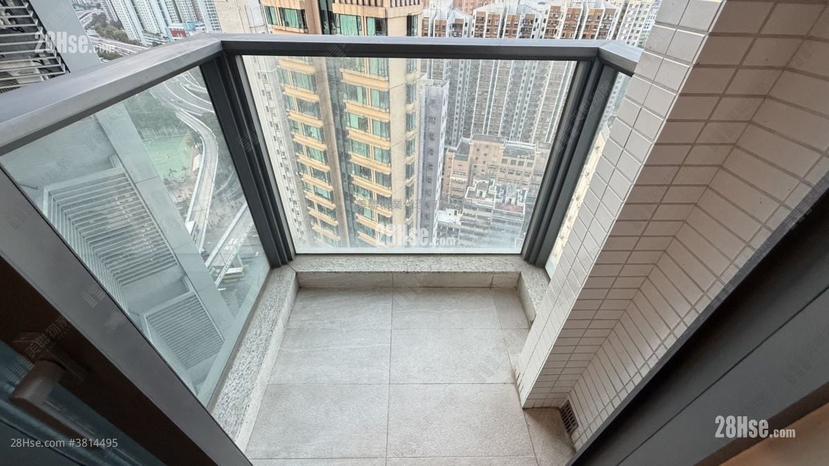 Lime Gala Sell Studio , 1 Bathroom 290 ft²