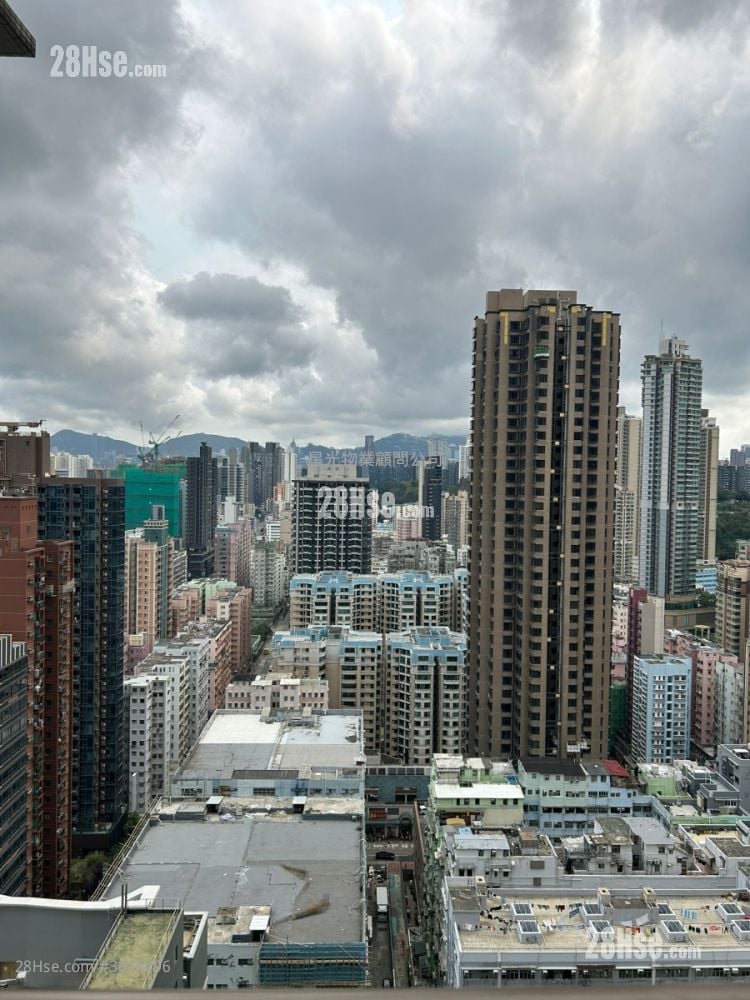 傲雲峰 售盤 2 房 , 1 浴室 539 平方呎