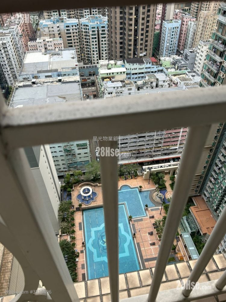 傲雲峰 售盤 2 房 , 1 浴室 539 平方呎