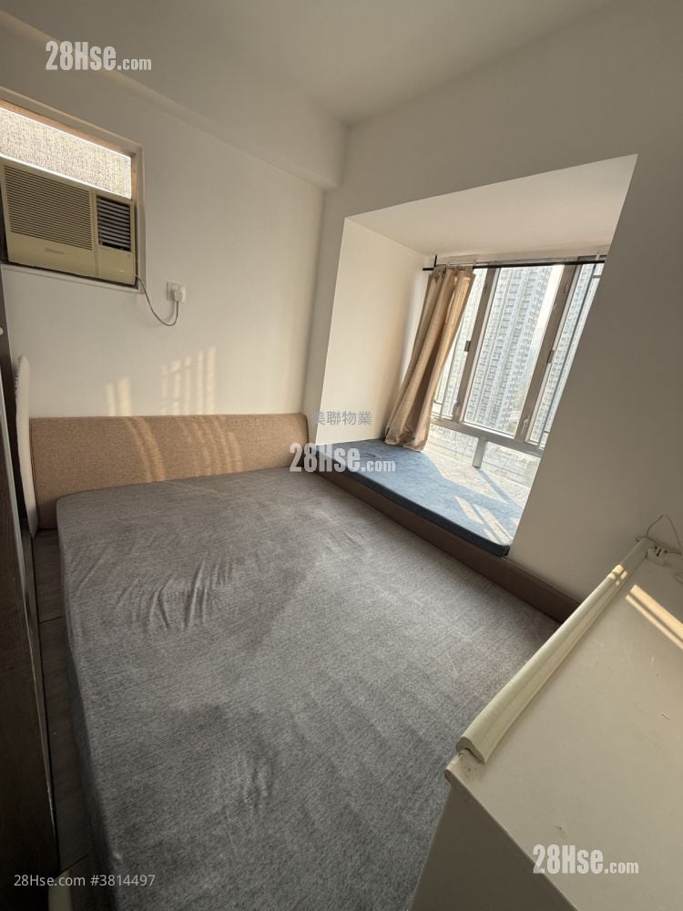 全辉中心 售盘 2 房 , 1 浴室 295 平方尺