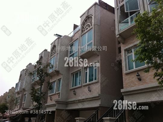 四季名园 售盘 3 房 930 平方尺