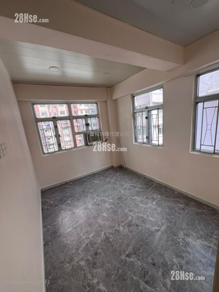 大苑楼 租盘 2 房 , 1 浴室 125 平方尺