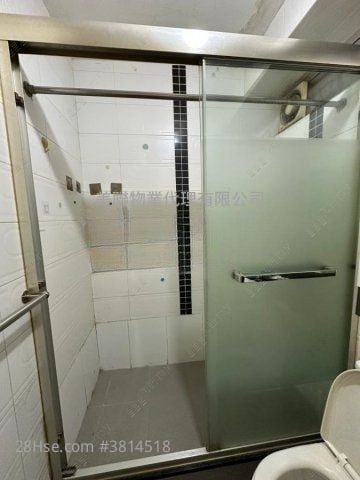 Riviera Gardens Sell 3 Bedrooms 700 ft²