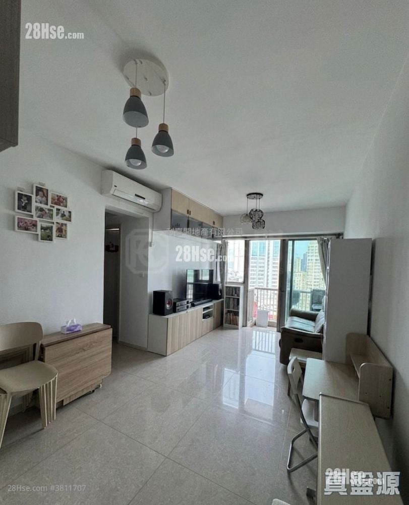 世宙 售盘 3 房 , 2 浴室 643 平方尺