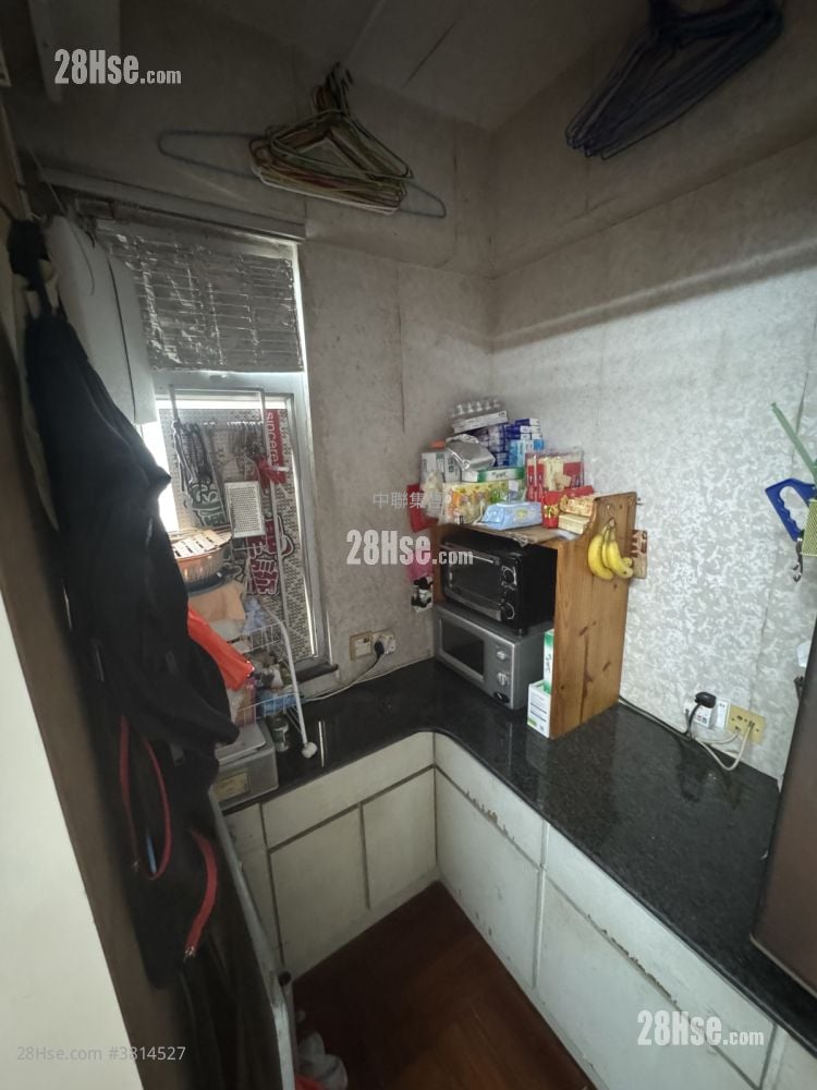 鸿禧大厦 售盘 2 房 , 1 浴室 306 平方尺