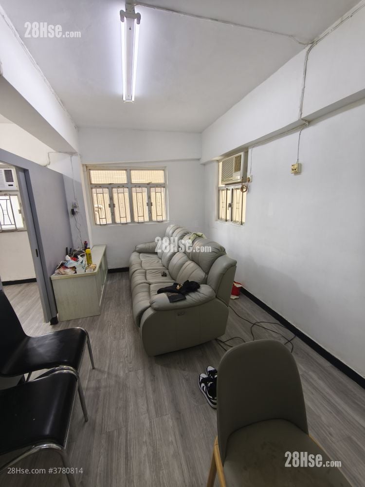 Wing Ming Building Rental 2 Bedrooms , 1 Bathroom 392 ft²