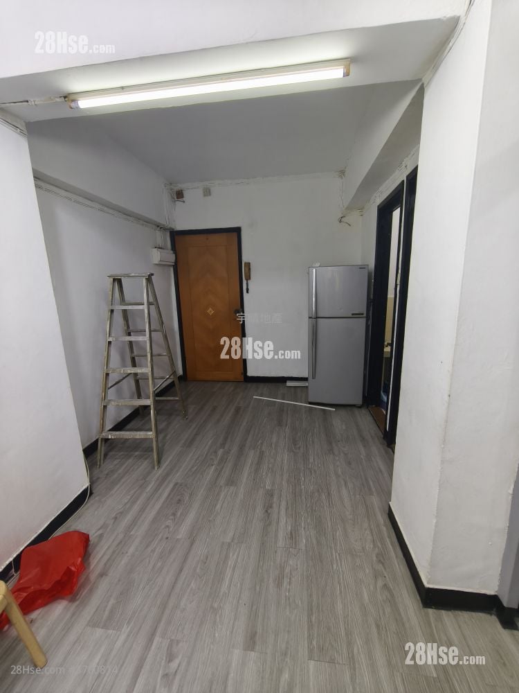 Wing Ming Building Rental 2 Bedrooms , 1 Bathroom 392 ft²