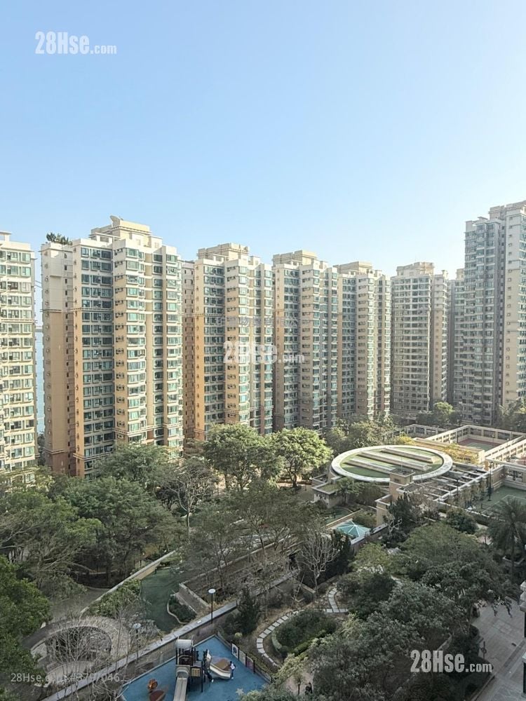 Park Island Sell 2 Bedrooms , 1 Bathroom 490 ft²