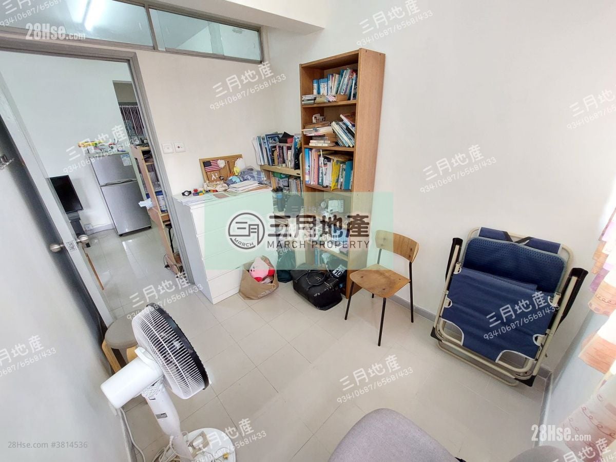 唐楼 租盘 2 房 , 1 浴室 397 平方尺