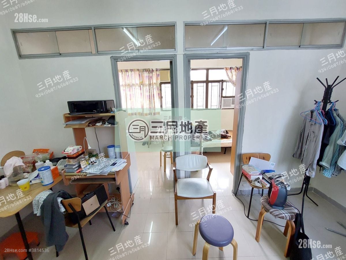 唐楼 租盘 2 房 , 1 浴室 397 平方尺