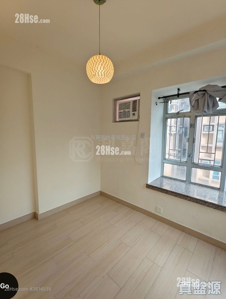 Flora Plaza Sell 2 Bedrooms , 1 Bathroom 413 ft²