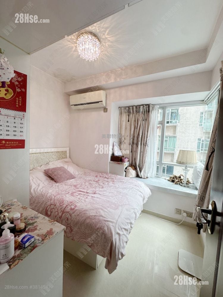 Flora Plaza Sell 2 Bedrooms , 1 Bathroom 413 ft²