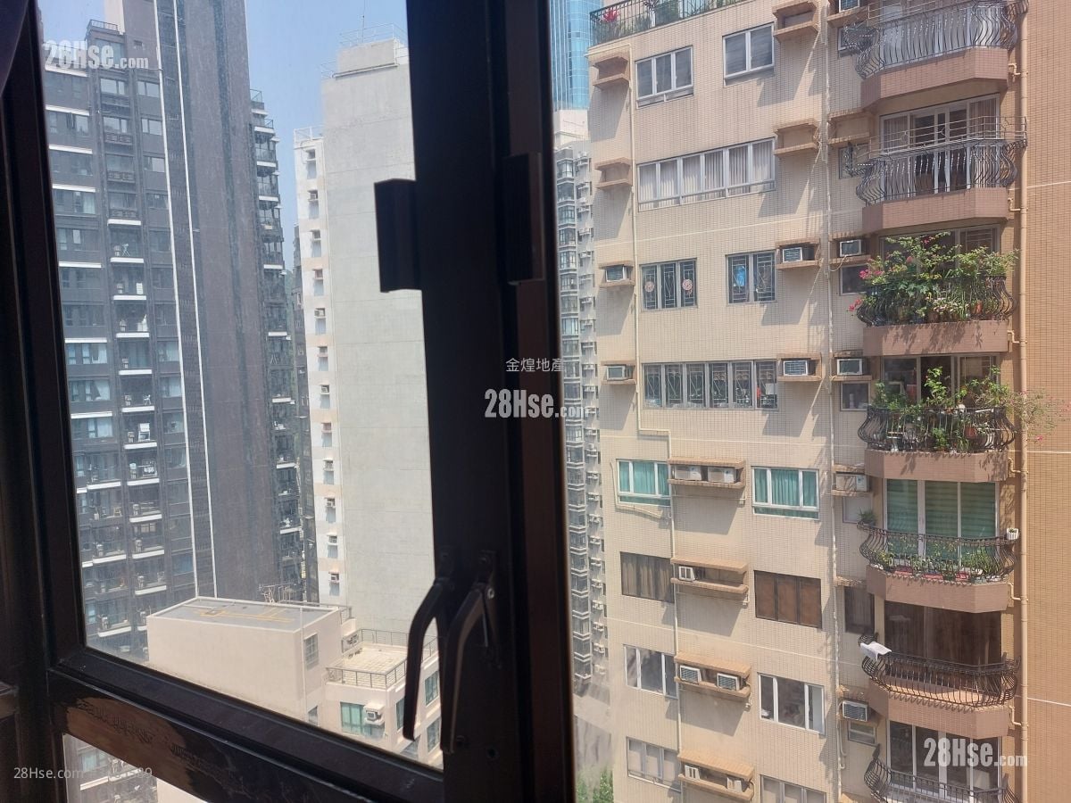 名仕阁 租盘 1 浴室 315 平方尺