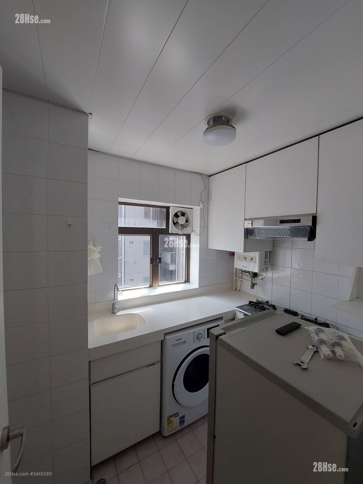 名仕阁 租盘 1 浴室 315 平方尺