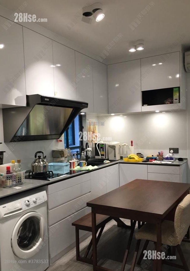 The Metro City Sell 2 Bedrooms , 2 Bathrooms 538 ft²