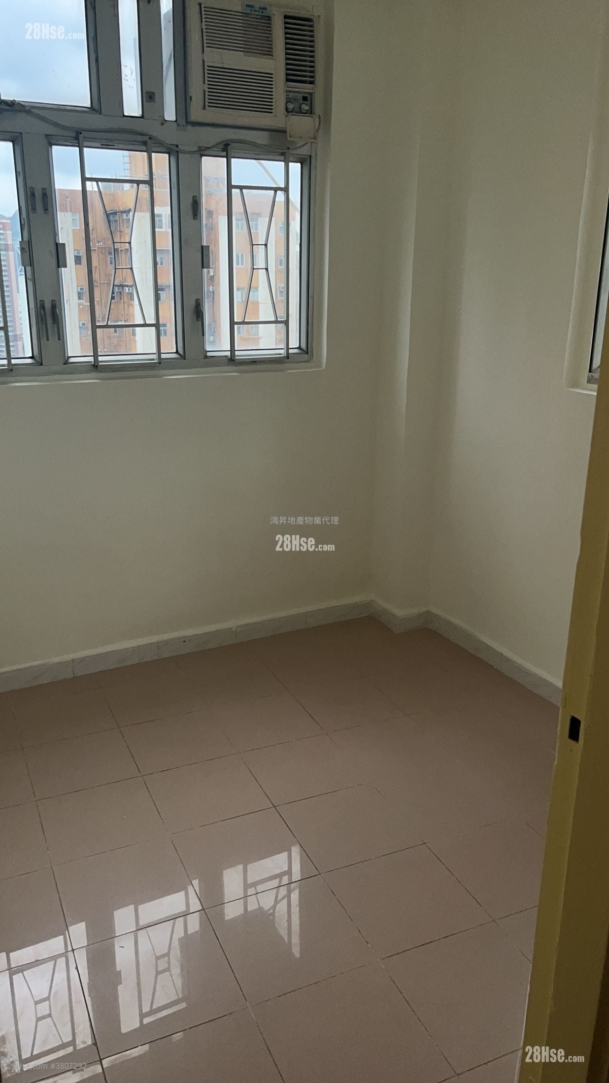 鸿利大厦 租盘 1 房 , 1 浴室 271 平方尺