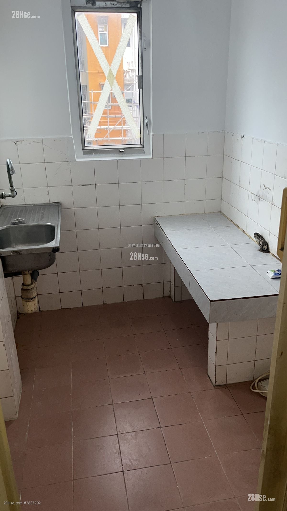 鸿利大厦 租盘 1 房 , 1 浴室 271 平方尺