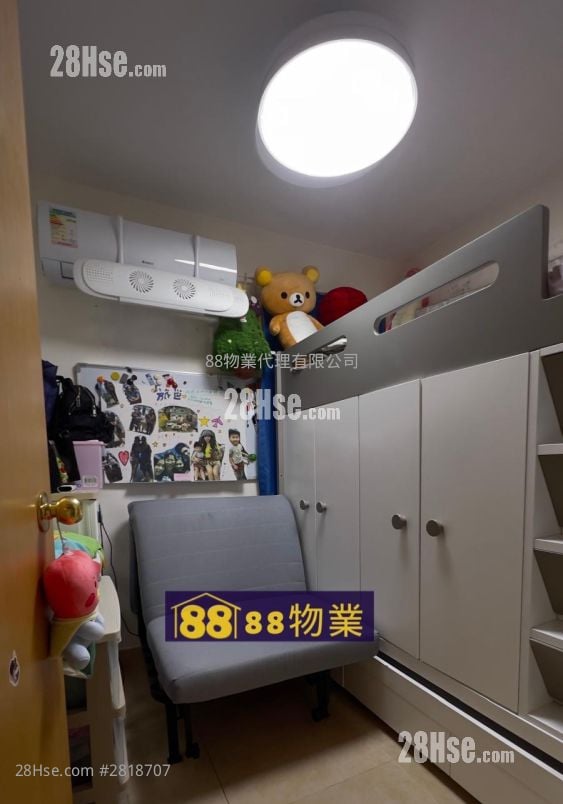 村屋 售盤 3 房 , 2 浴室 700 平方呎