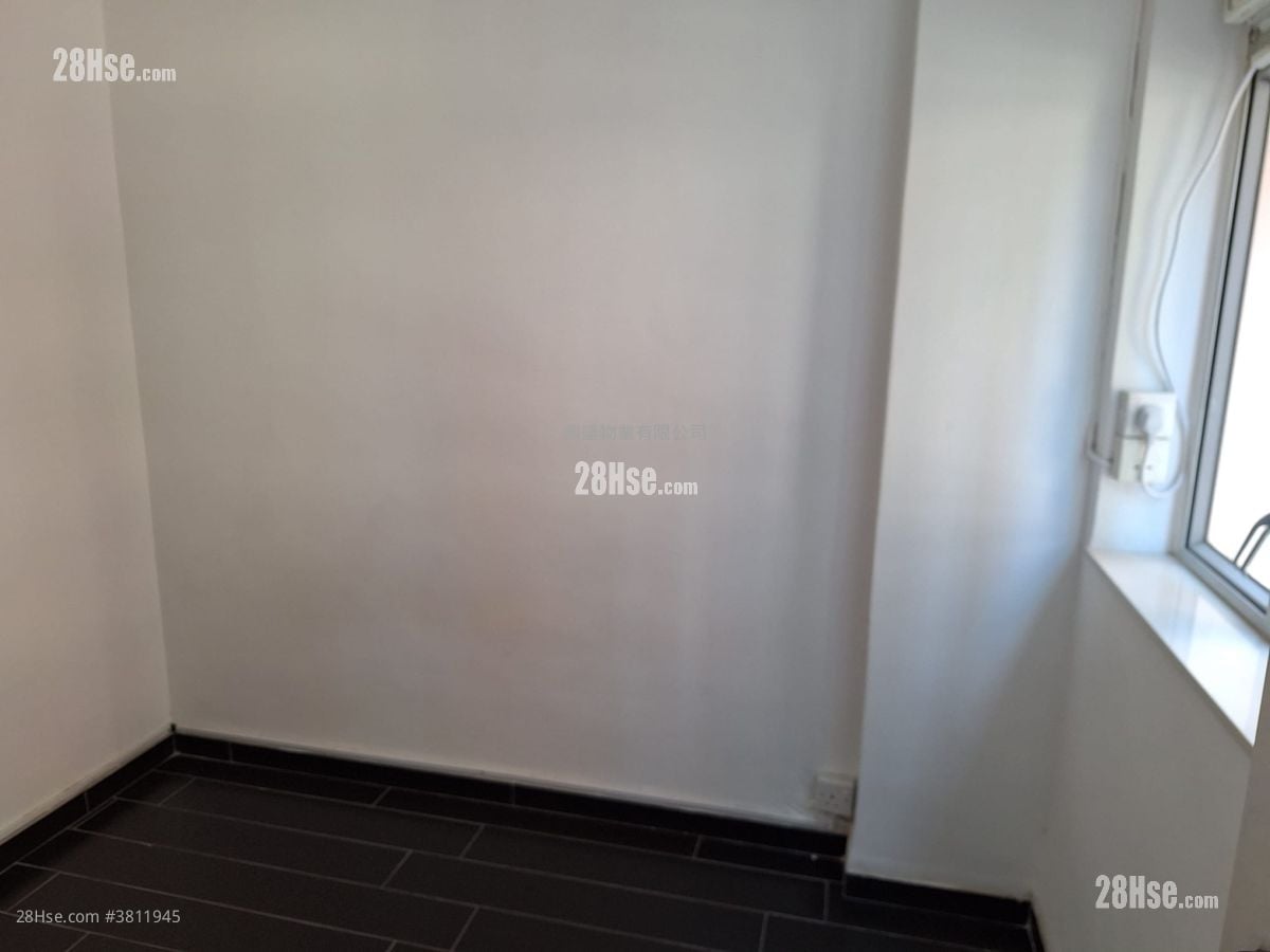 美汉大厦 租盘 2 房 , 1 浴室 351 平方尺