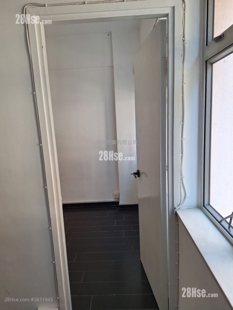 美汉大厦 租盘 2 房 , 1 浴室 351 平方尺