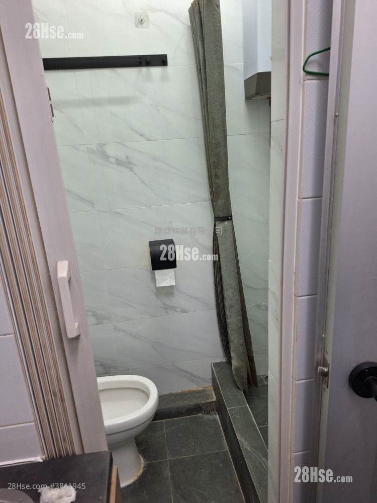 美汉大厦 租盘 2 房 , 1 浴室 351 平方尺