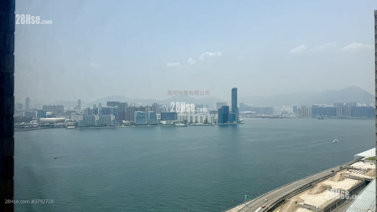 维多利中心 租盘 1 房 524 平方尺