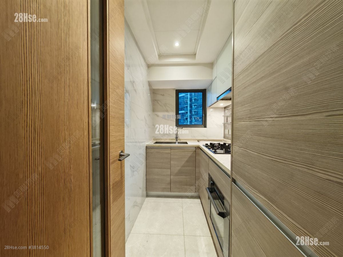 Victoria Skye Sell 3 Bedrooms , 1 Bathroom 635 ft²