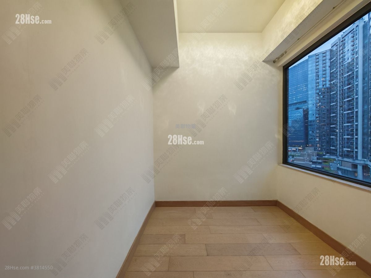 Victoria Skye Sell 3 Bedrooms , 1 Bathroom 635 ft²