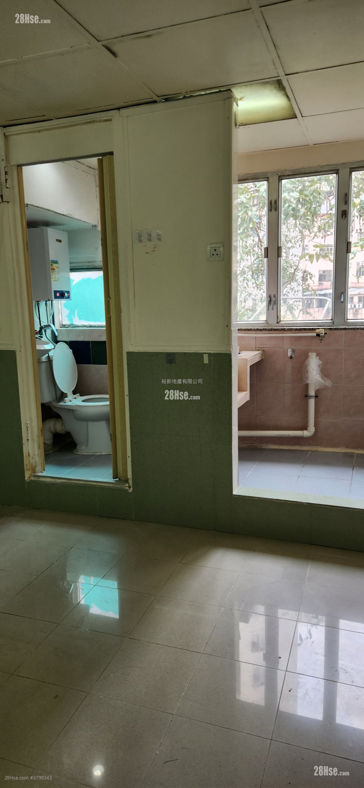 Lee Wo Building Rental 1 Bathroom 135 ft²