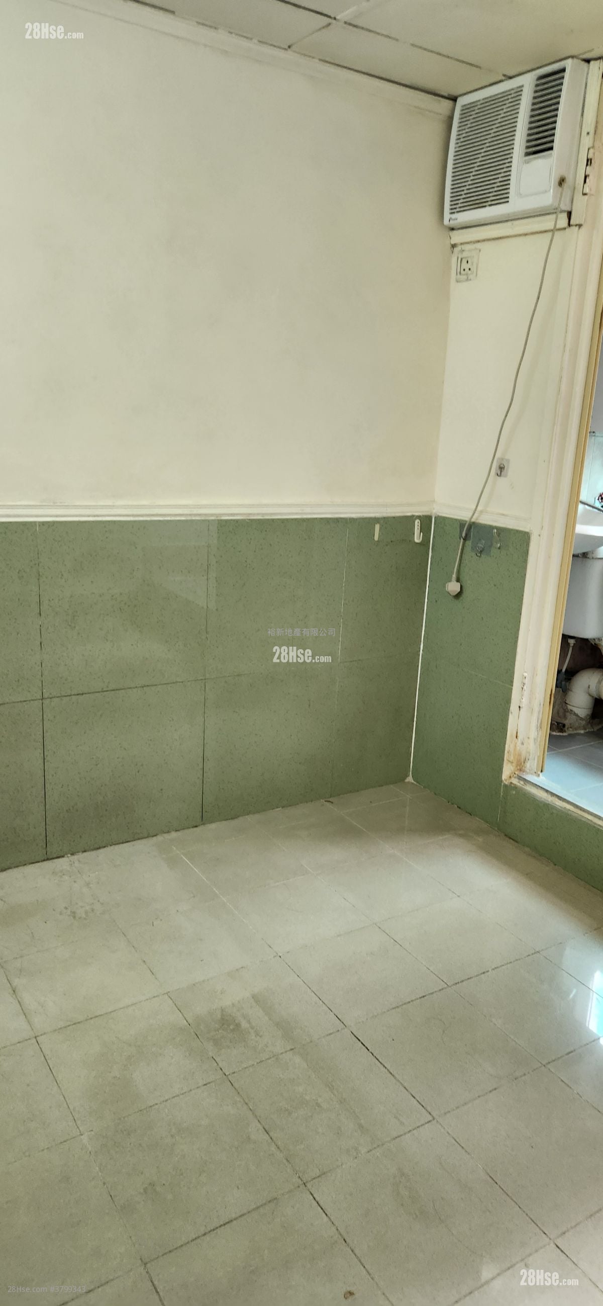 Lee Wo Building Rental 1 Bathroom 135 ft²