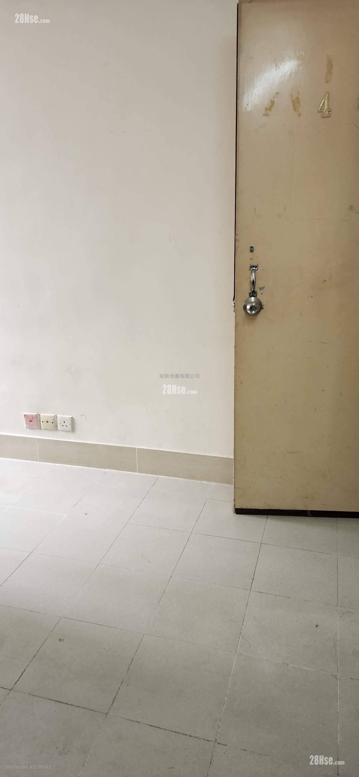 Lee Wo Building Rental 1 Bathroom 135 ft²