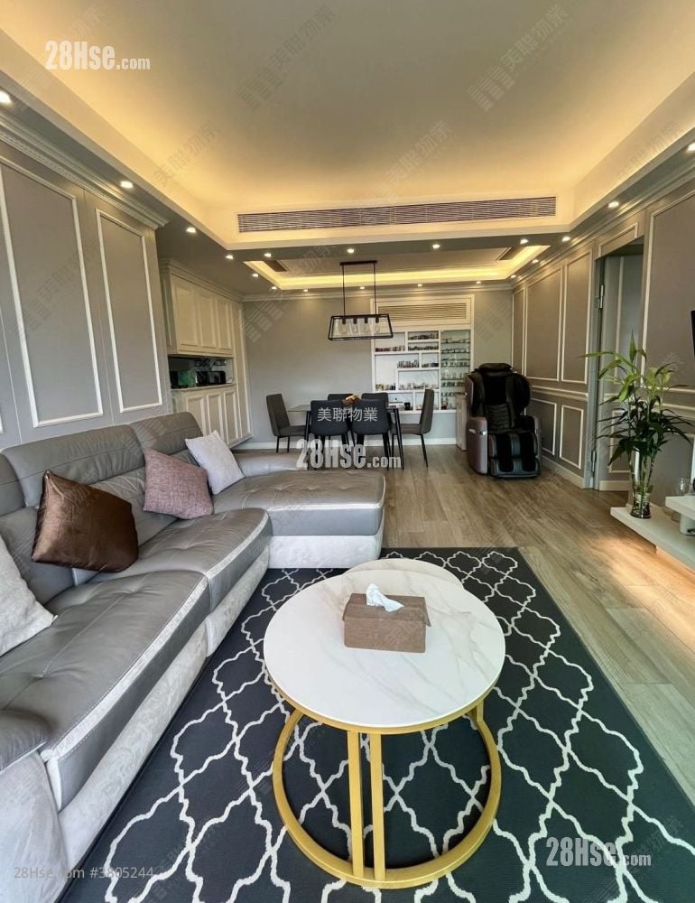 La Splendeur Of Le Prestige Sell 4 Bedrooms , 3 Bathrooms 1,002 ft²