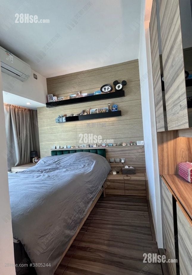 La Splendeur Of Le Prestige Sell 4 Bedrooms , 3 Bathrooms 1,002 ft²