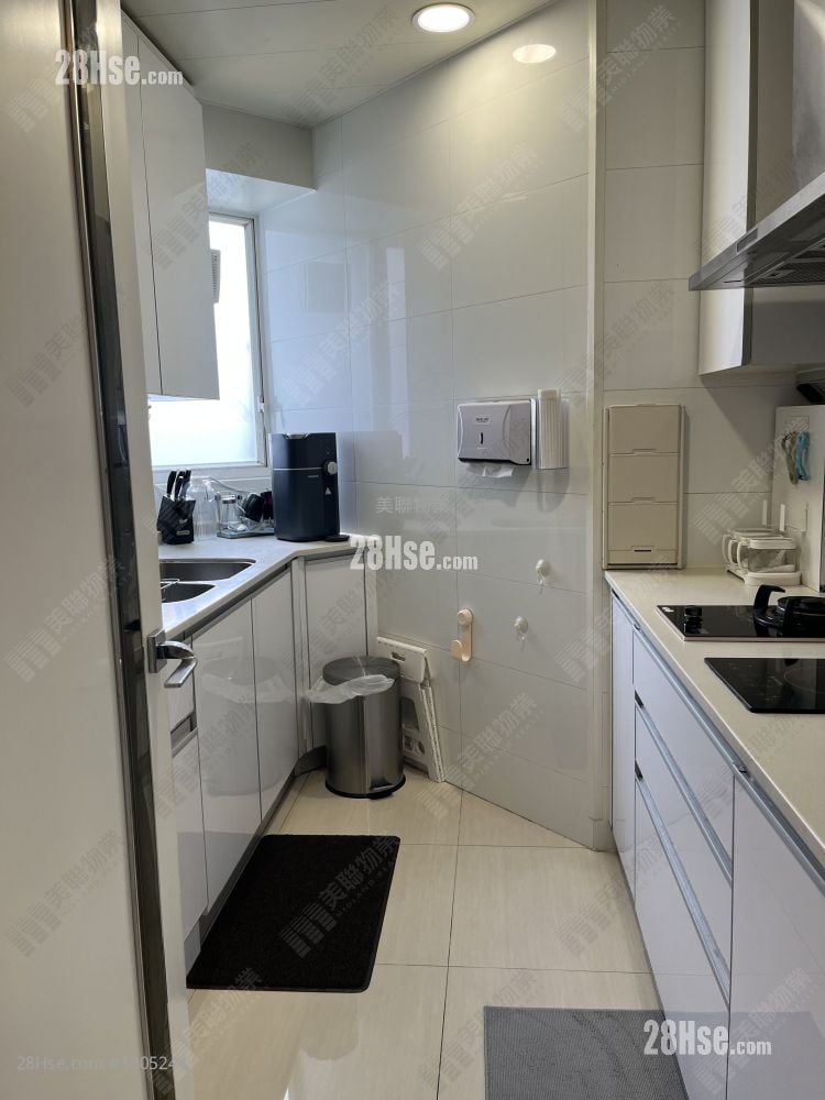 La Splendeur Of Le Prestige Sell 4 Bedrooms , 3 Bathrooms 1,002 ft²