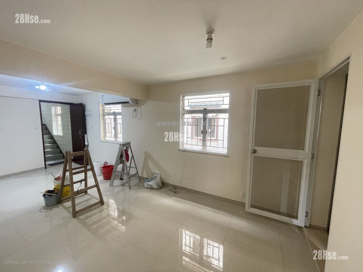 村屋 租盘 3 房 , 1 浴室 630 平方尺