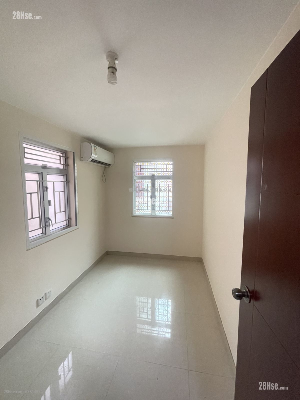 村屋 租盘 3 房 , 1 浴室 630 平方尺